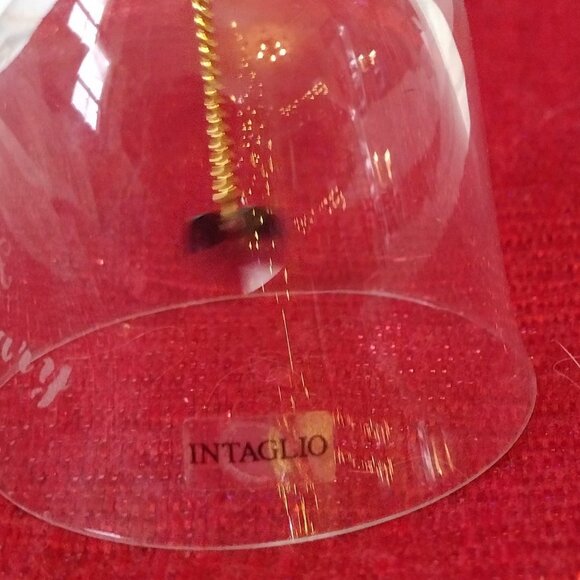 Vintage INTAGLIO Lead Crystal Birthday Bell February with Purple Heart - Picture 2 of 5
